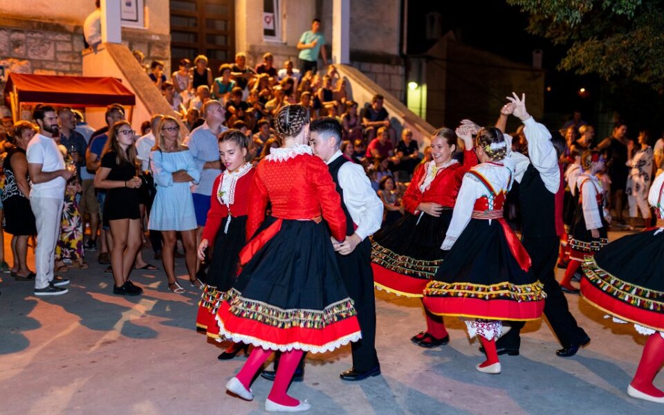Dani-vina-Vrbnik-3_1024x683